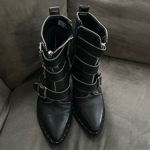 Steve Madden boots